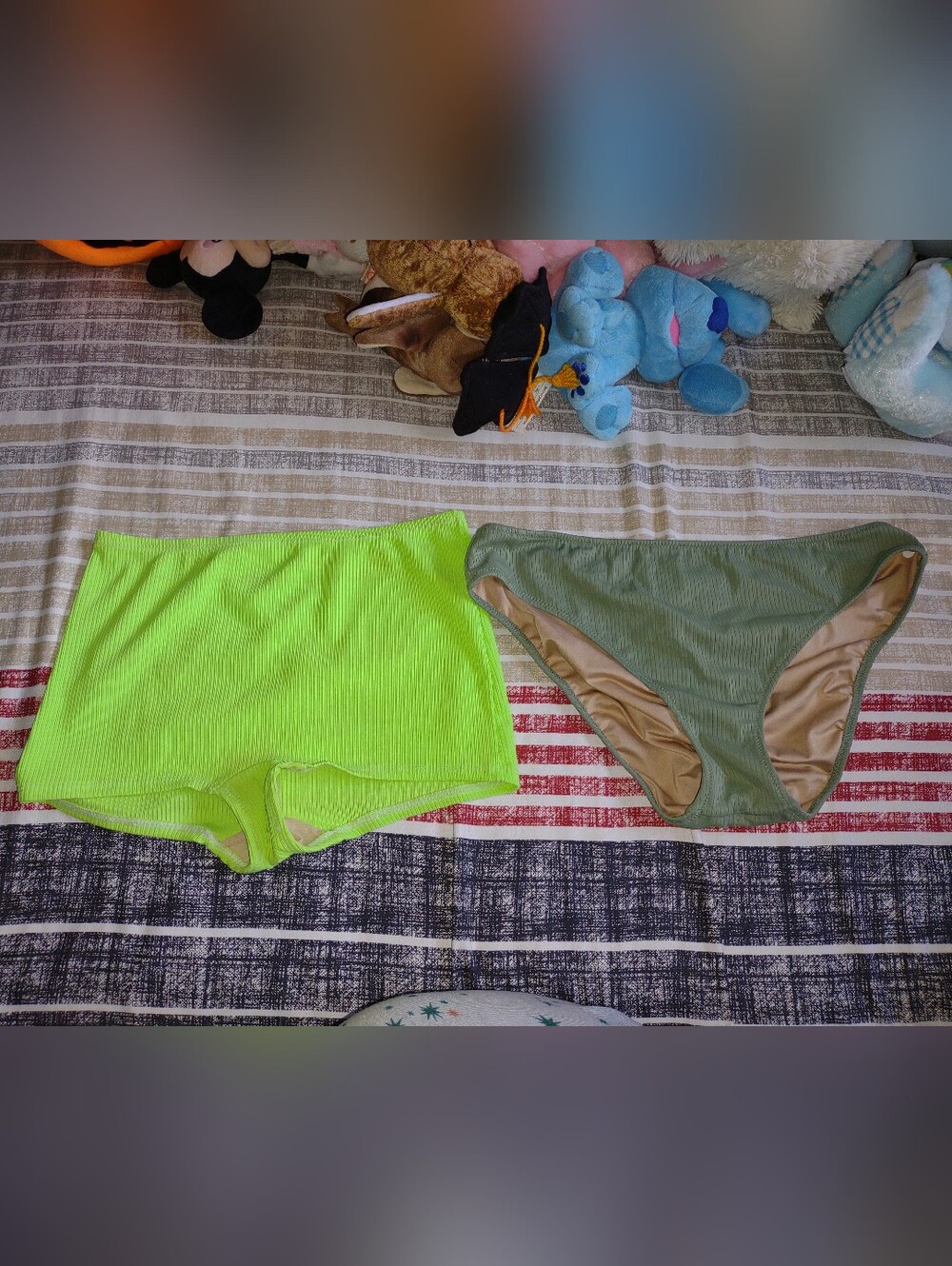 Bundle of 2: Green Size M Bikini Bottoms